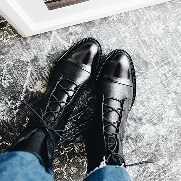 Victoria’s Classic Lace-Up Genuine Leather Everyday Boots