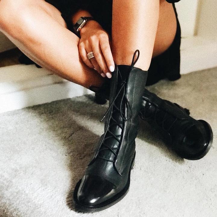 Victoria’s Classic Lace-Up Genuine Leather Everyday Boots