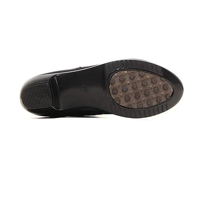 Victoria’s Elegant Mid-Calf Stitch Detail Comfort Boots